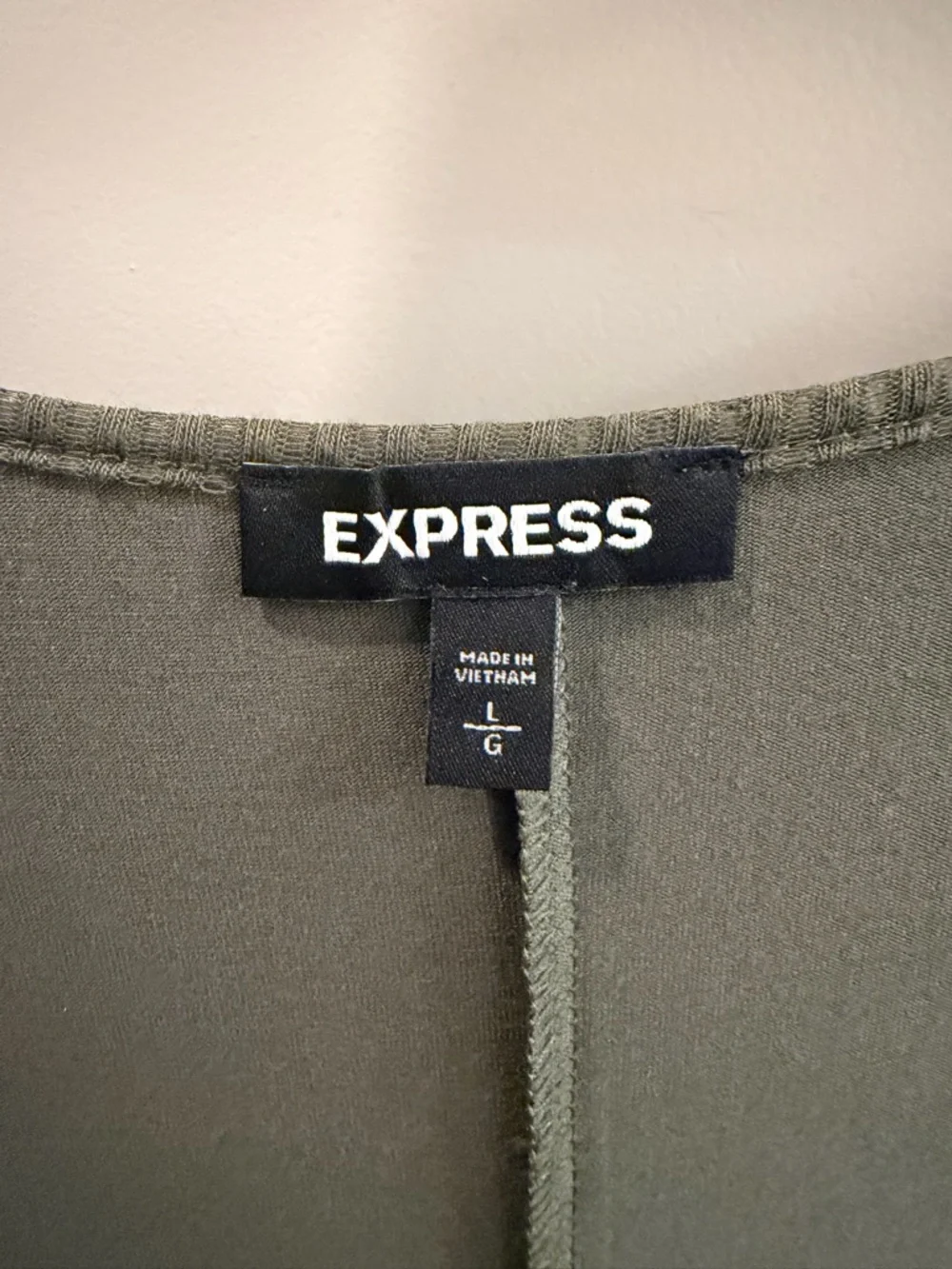 Express Olive Ribbed Button-Front Midi Dress - Picture 4 of 4